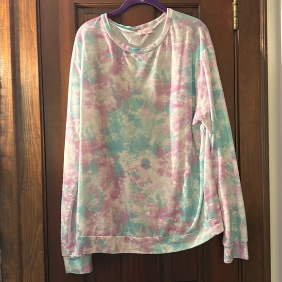 Pink Lily Tops - Pink Lily Tie Dye Long Sleeve Top